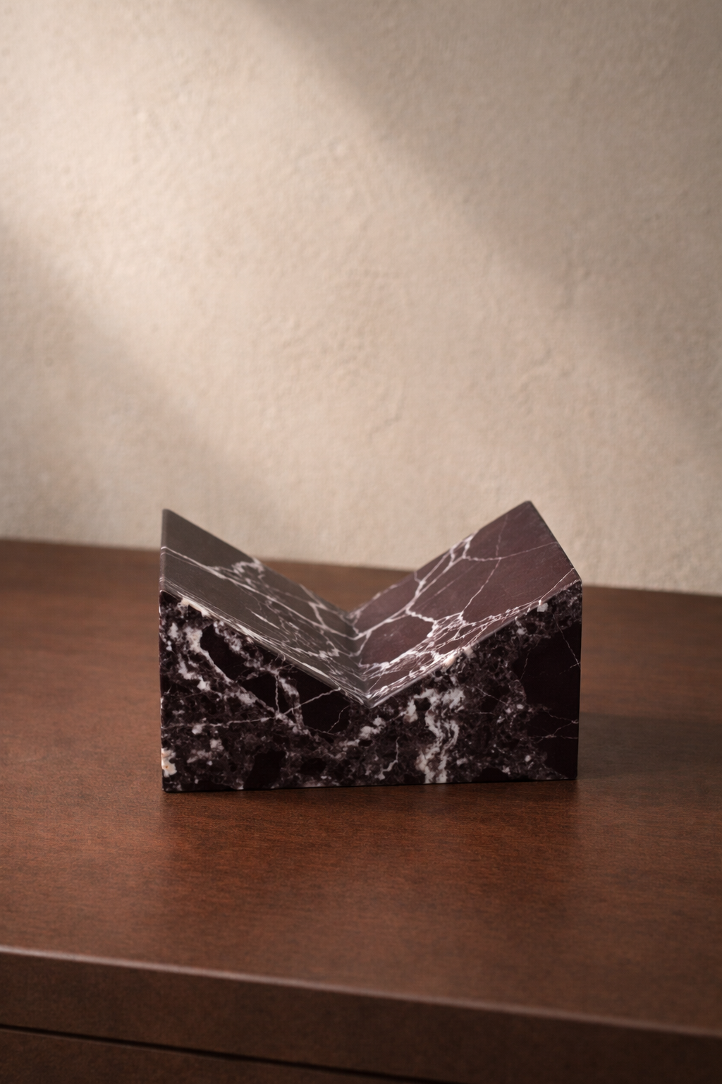 Rosso Levanto Bookstand